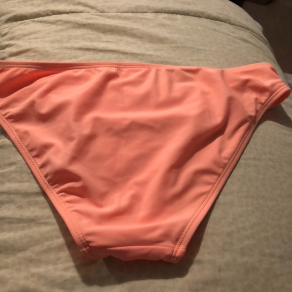 Target bikini - Picture 3 of 3